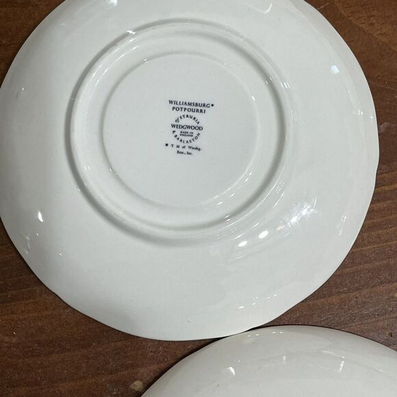 Wedgwood Williamsburg Potpourri 5 Piece Tea/Coffee Saucer Plate - Picture 9 of 12